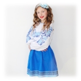 Вышиванка для девочки "Розы в саду" с голубыми цветами на рост 98 см - 152  см, цена 395 грн., купить в Киеве — Prom.ua (ID#511761959)